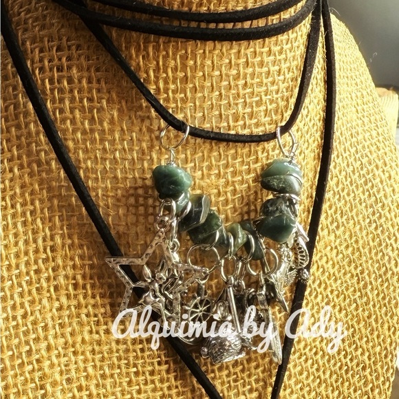 Alquimia Silver and Green Charm Necklace - Picture 2 of 3